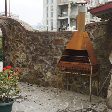 Adlia House- Ardaidardo Hotell Batumi Eksteriør bilde